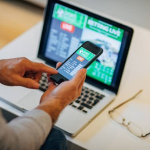 کیا کم داؤ لگا کر جیتنے کا موقع زیادہ ہوتا ہے؟