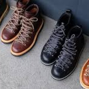 Media 'Do durable leather boots still have a place in minimalist wardrobes?' in album 'radio'