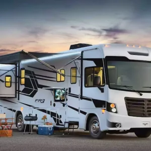 luxury+rv+rental.webp