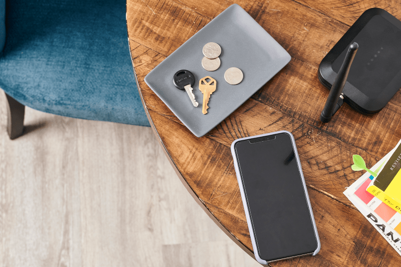 How do people research budget mobile carriers before switching?